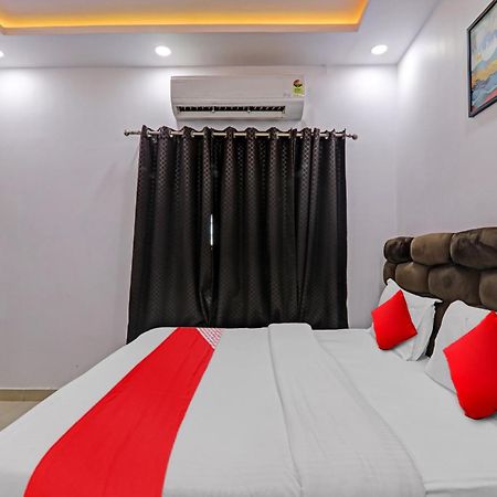 Oyo Flagship 81064 Chaudhary In Otel Gorakhpur Dış mekan fotoğraf
