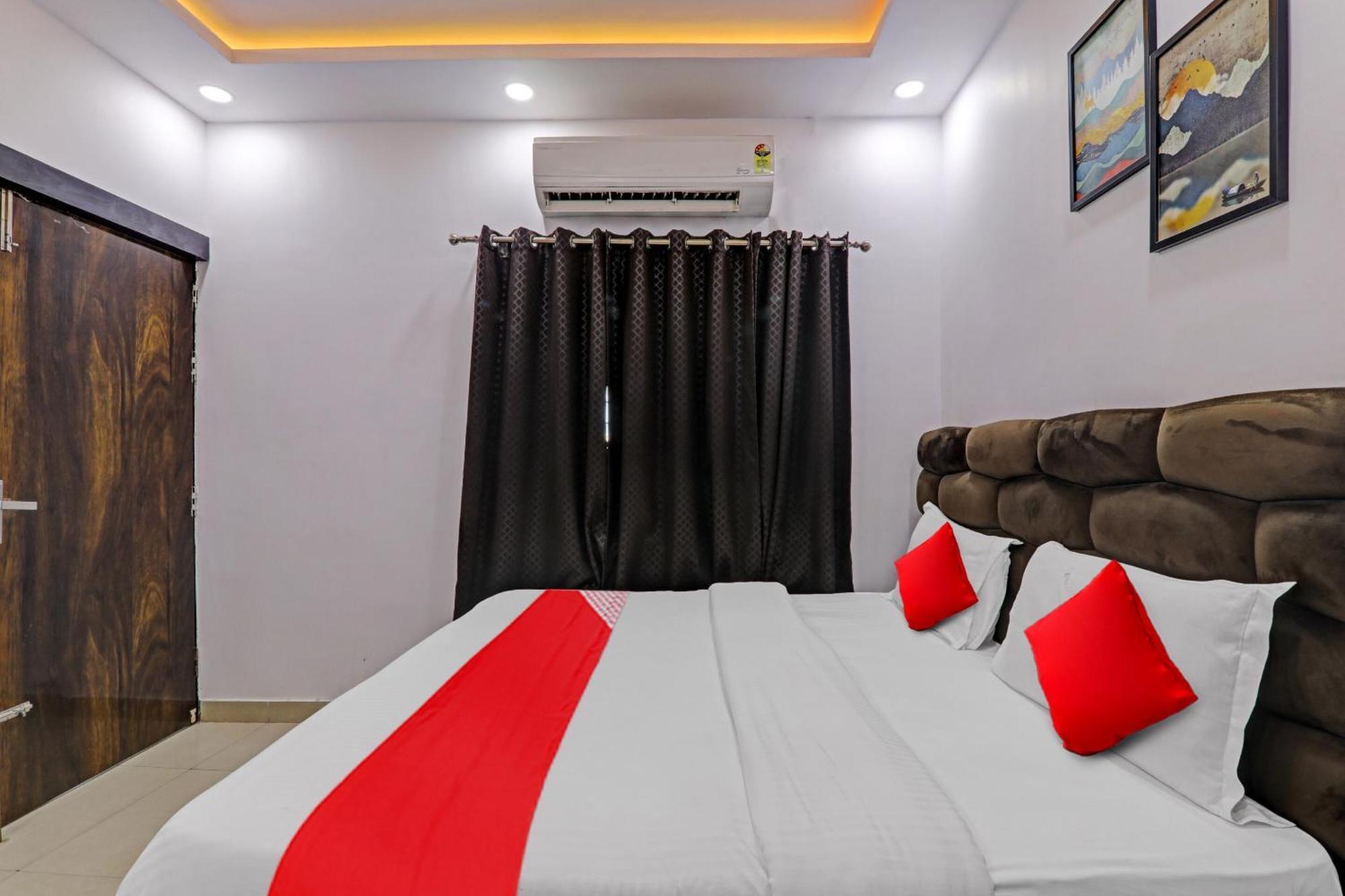 Oyo Flagship 81064 Chaudhary In Otel Gorakhpur Dış mekan fotoğraf